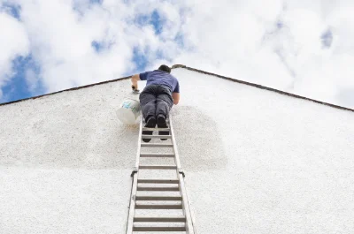 Peinture extérieure à Saint-Laurent-du-Verdon — façades et ravalement